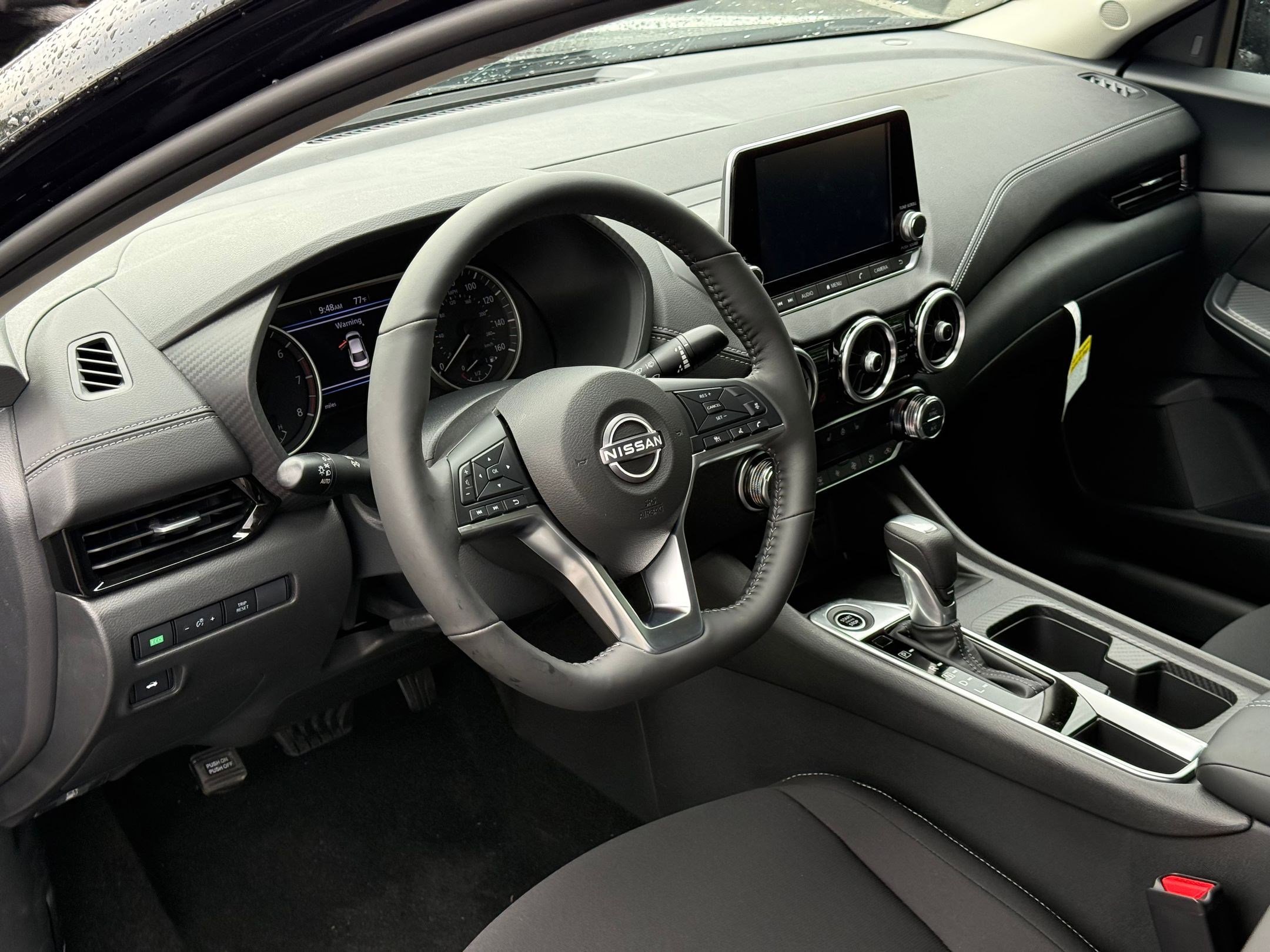 2025 Nissan Sentra SV photo 3