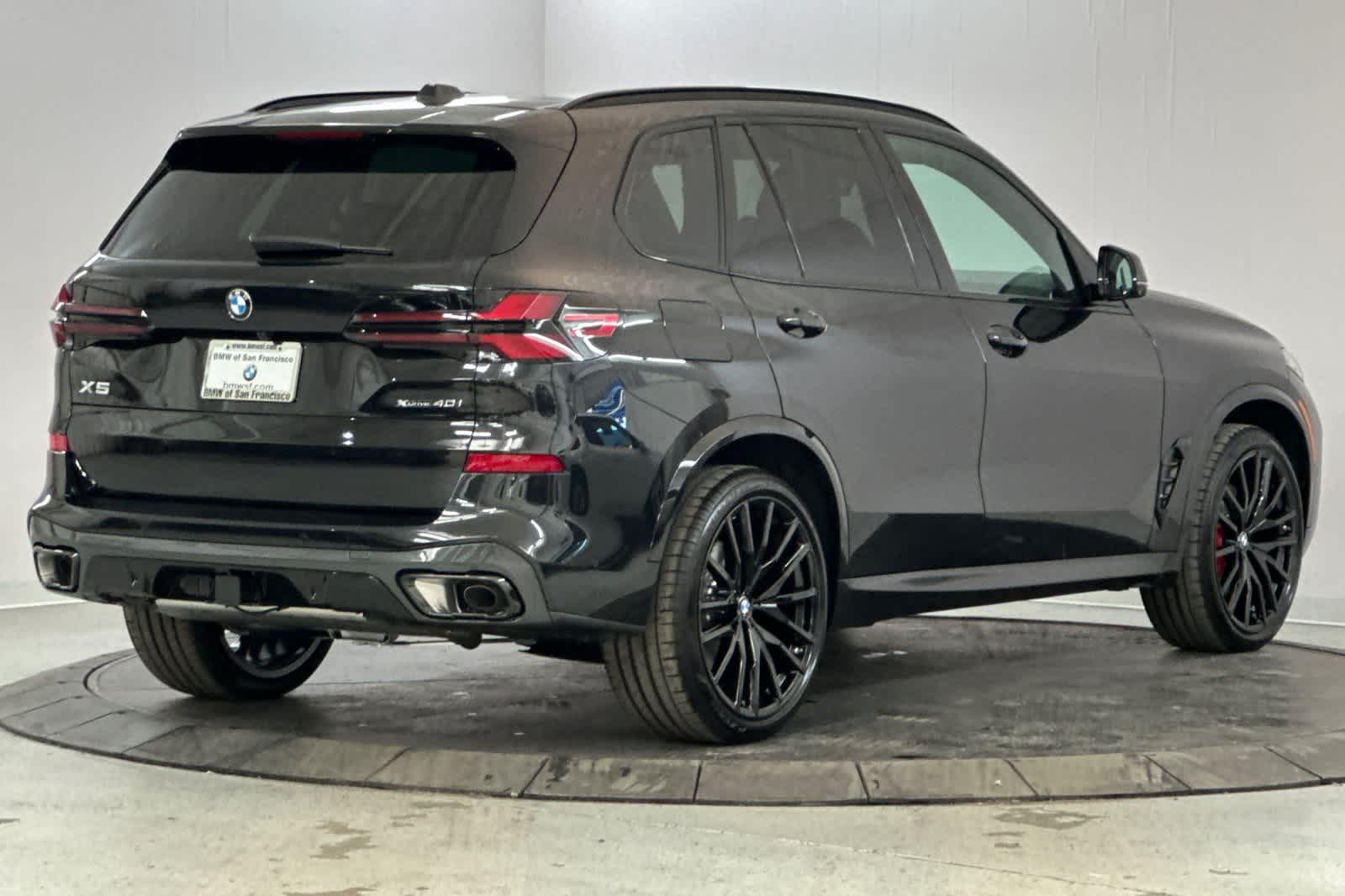 New 2026 Black Sapphire Metallic BMW xDrive40i image 2