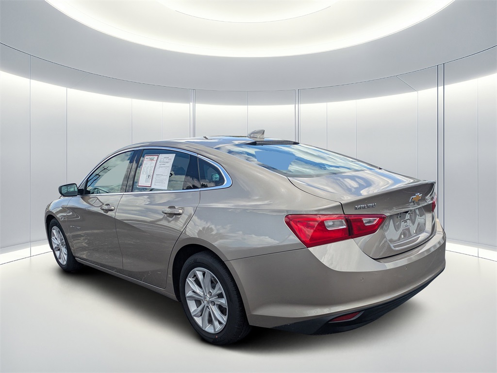 2024 Chevrolet Malibu 1LT photo 5