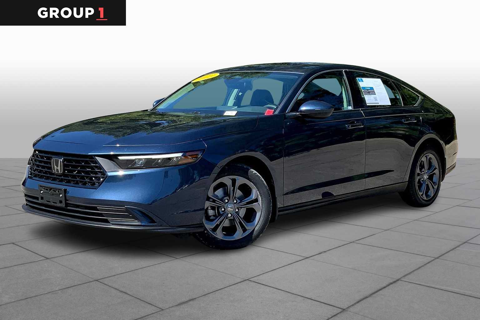 2023 Honda Accord EX's photo