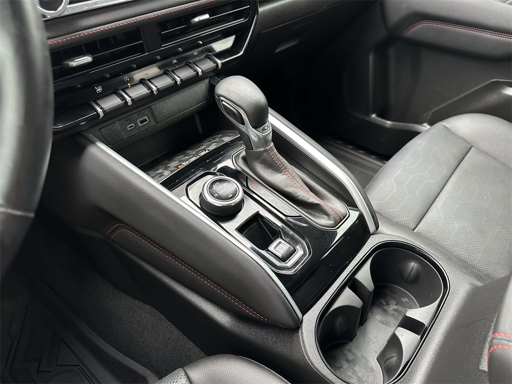 2023 Chevrolet Colorado Z71 photo 23