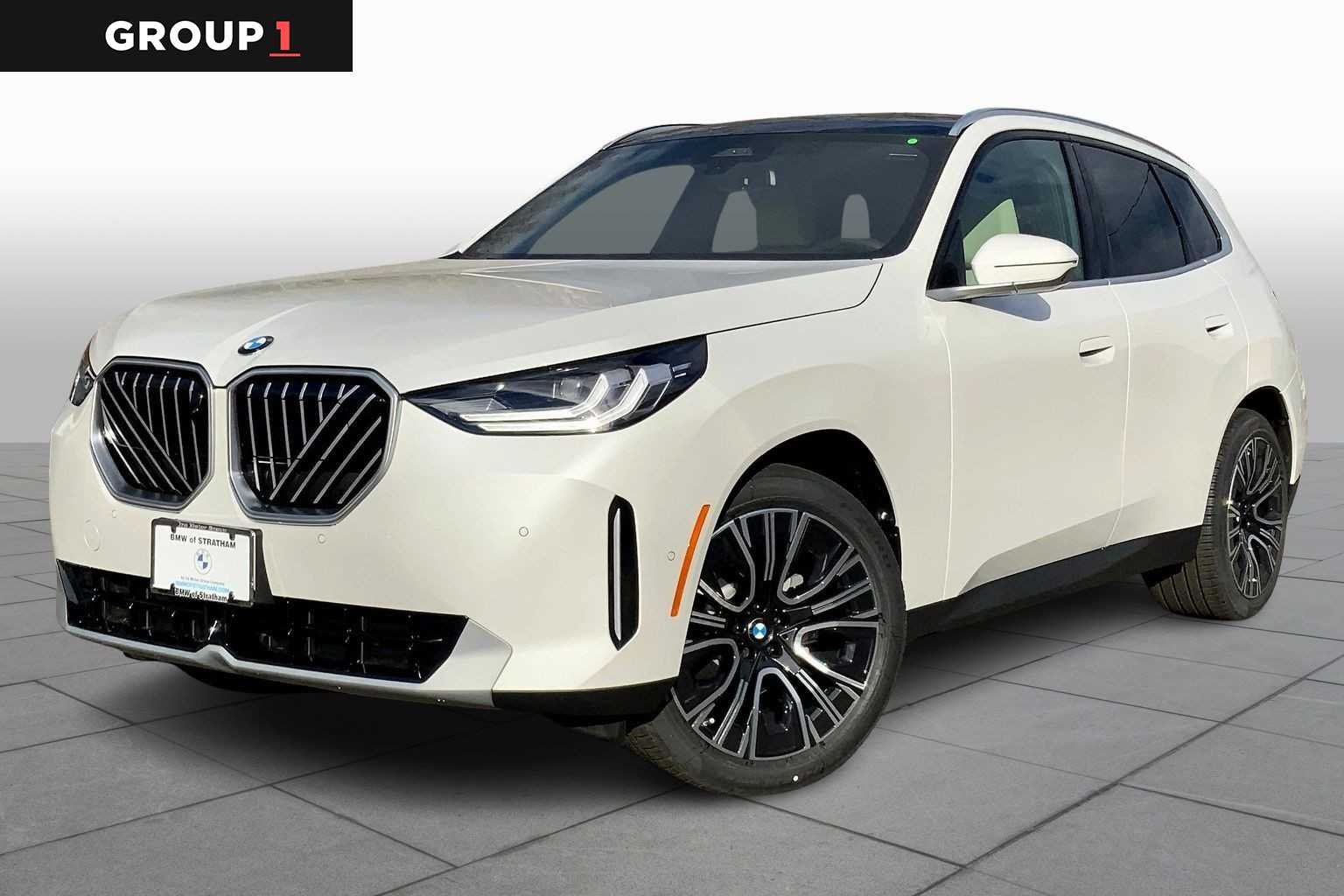 2026 BMW X3 30's photo