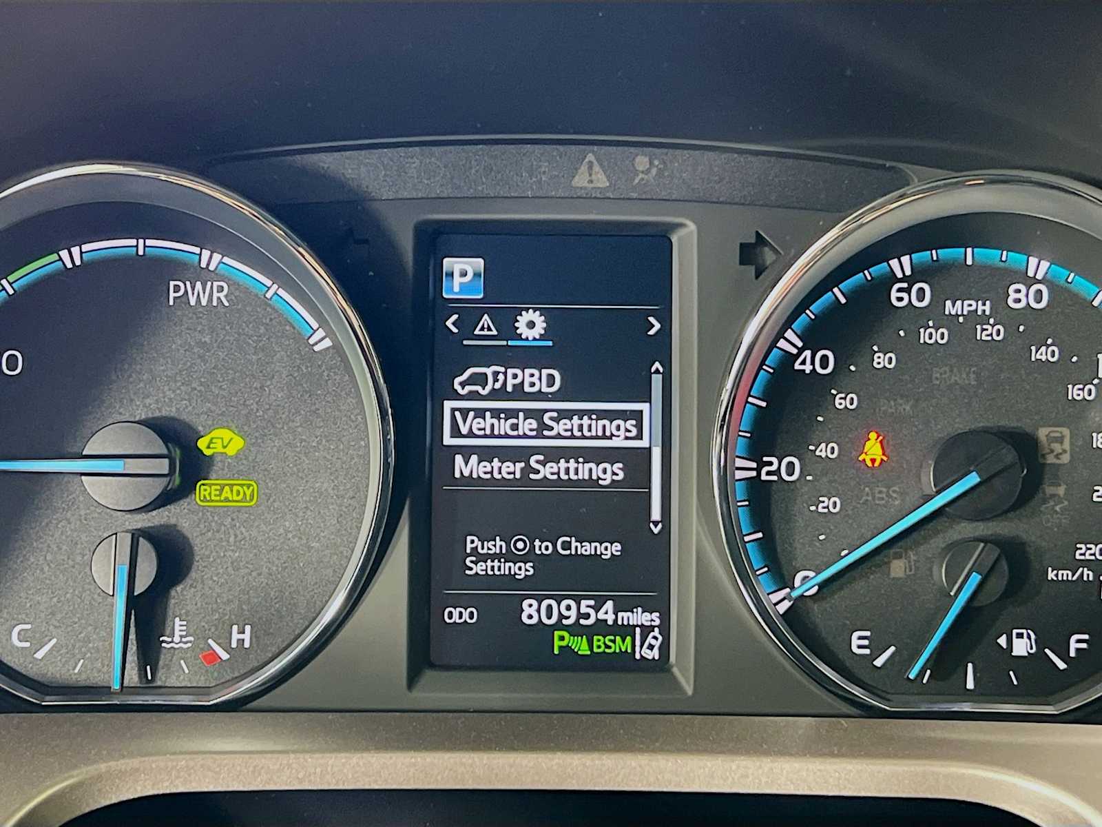 2016 Toyota RAV4 Hybrid Limited photo 12