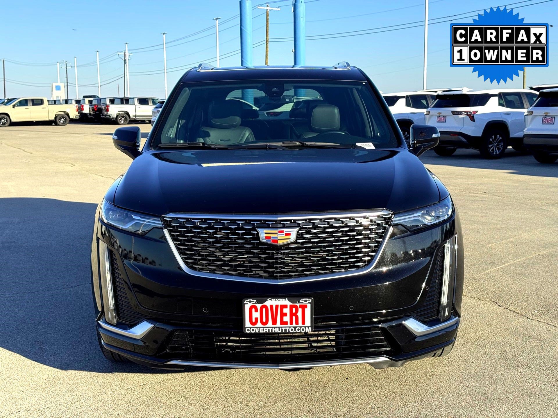 2025 Cadillac XT6 Premium Luxury photo 3