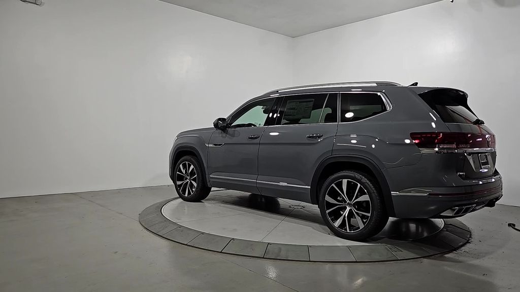 2026 Volkswagen Atlas SEL Premium R-Line photo 3