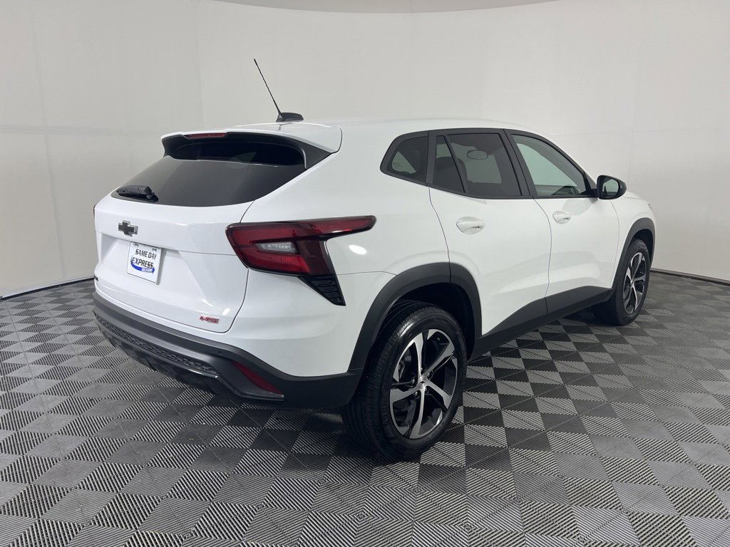 2025 Chevrolet Trax photo 21