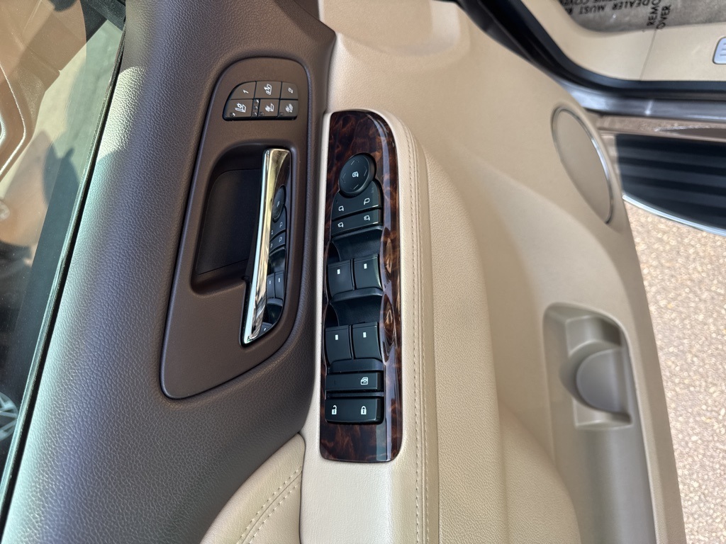 2013 Gmc Yukon Denali photo 14