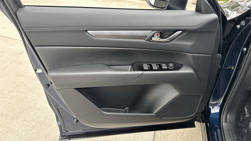 2025 Mazda CX-5 2.5 S Preferred photo 35