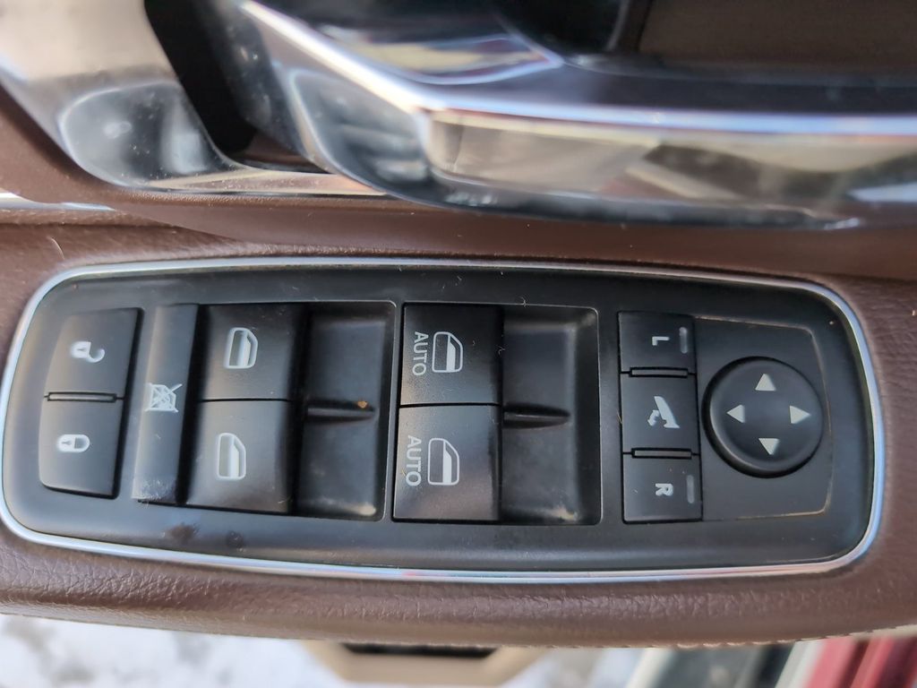 2018 Ram 2500 Laramie photo 22