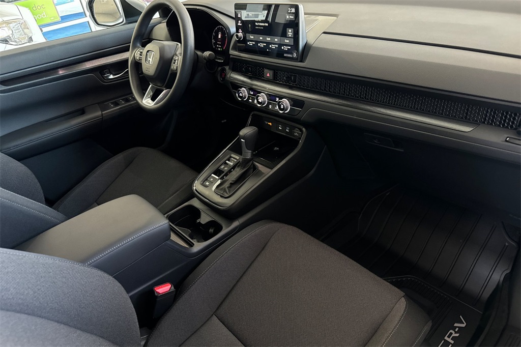 2026 Honda CR-V LX photo 17