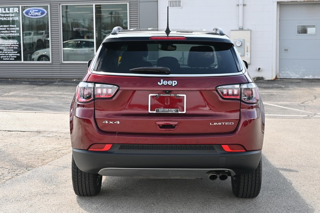 2022 Jeep Compass Limited photo 8