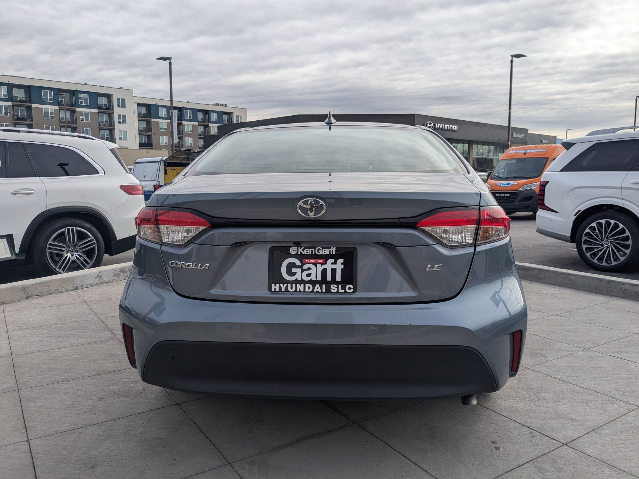 2024 Toyota Corolla LE photo 4