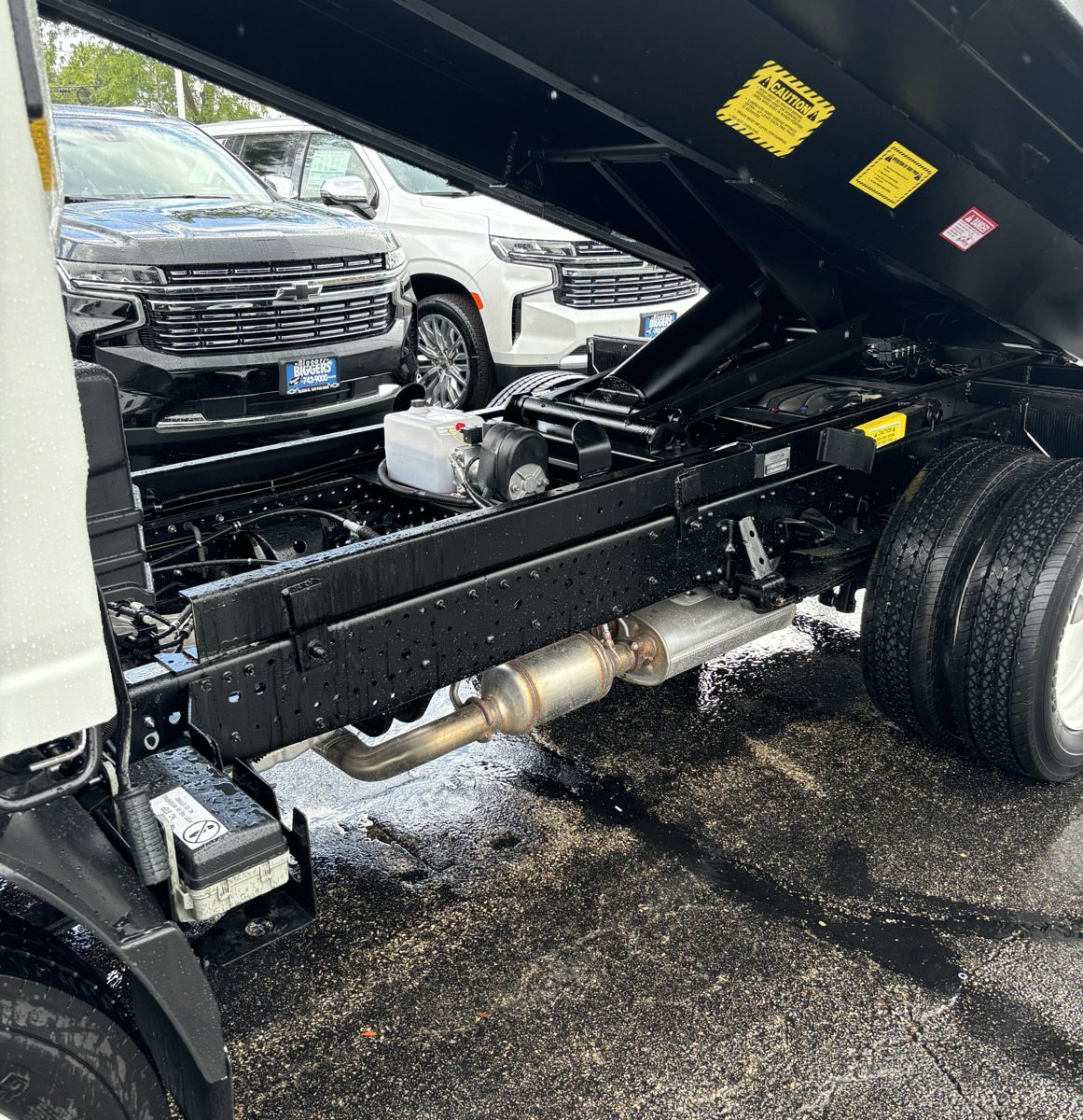 2025 Chevrolet Silverado photo 5