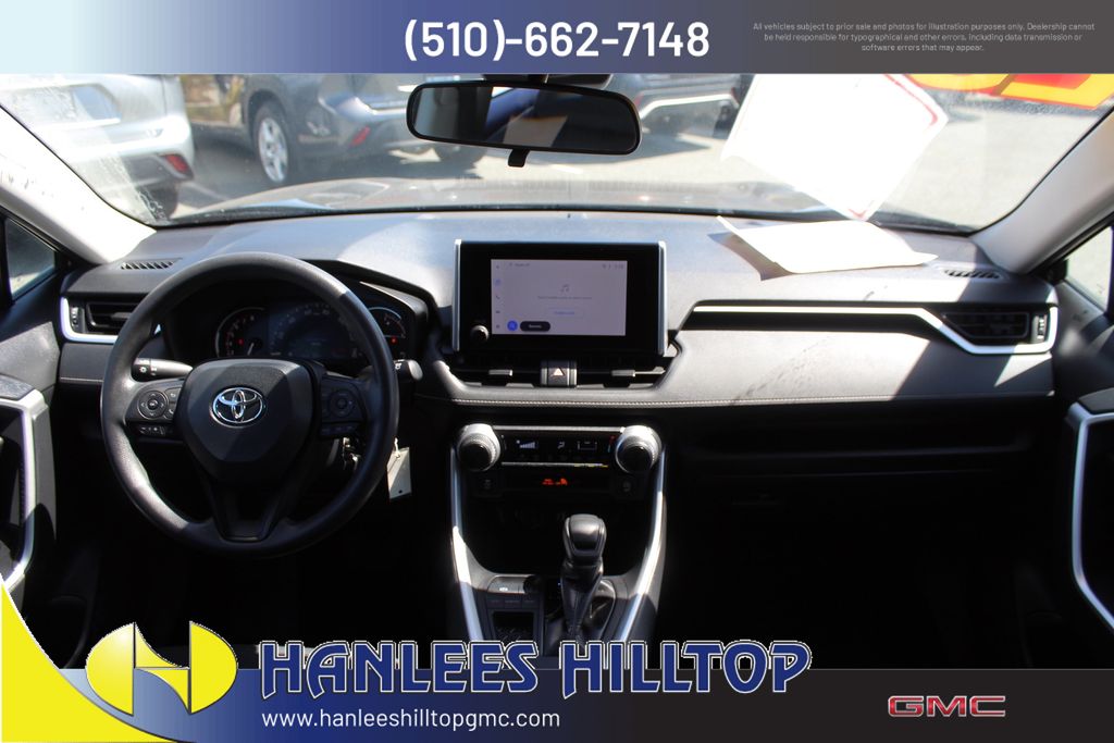 2024 Toyota RAV4 LE photo 10