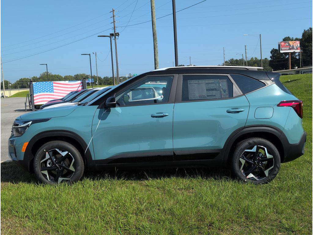 2026 Kia Seltos S photo 2