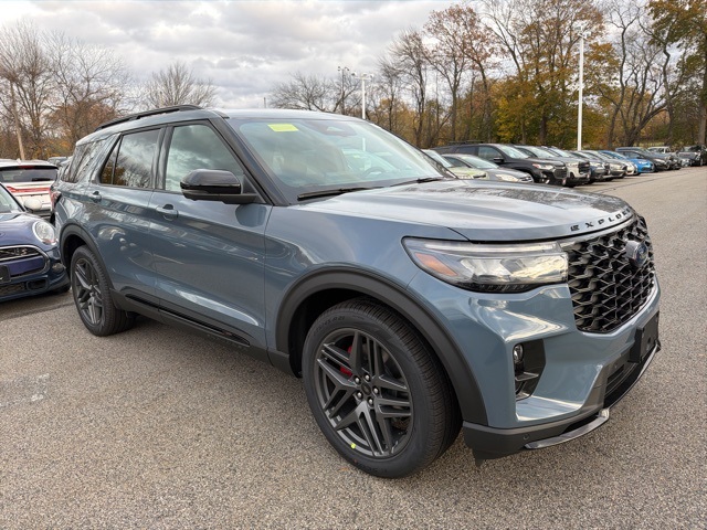 2026 Ford Explorer ST's photo