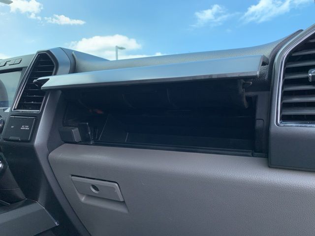 2021 Ford F-250 photo 26
