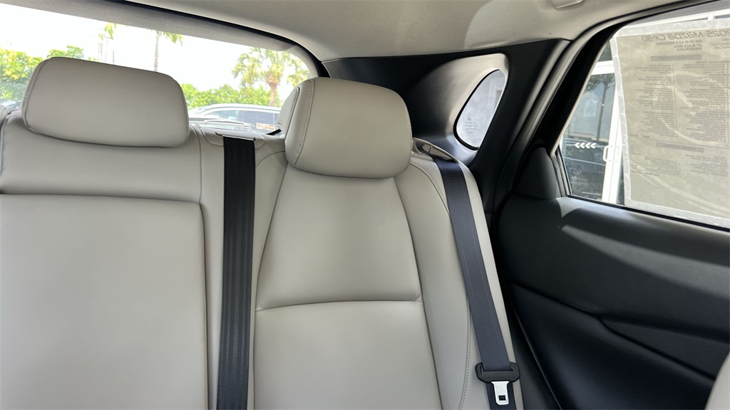 2025 Mazda CX-30 2.5 S Preferred photo 19
