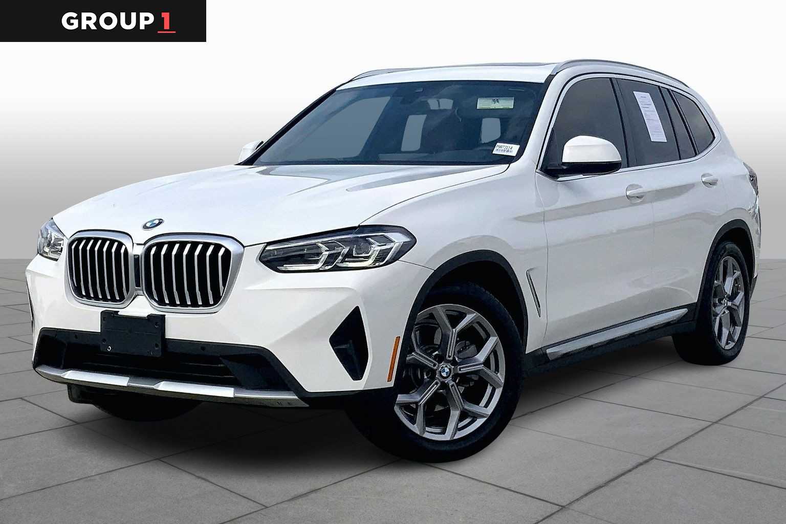 2023 BMW X3 30i's photo