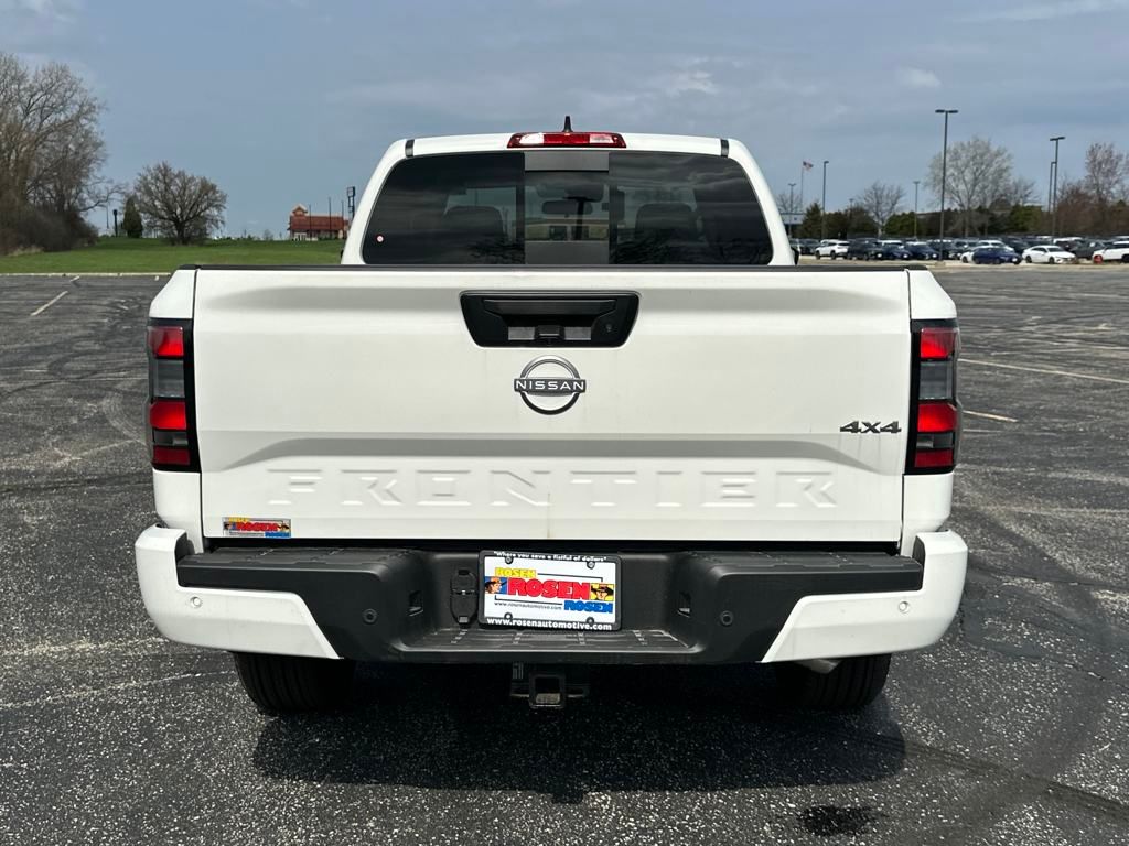 2025 Nissan Frontier SV photo 4