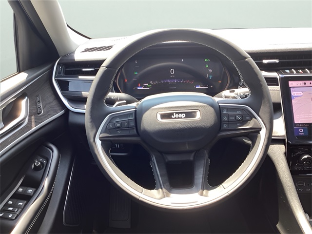 2023 Jeep Cherokee Sport photo 27