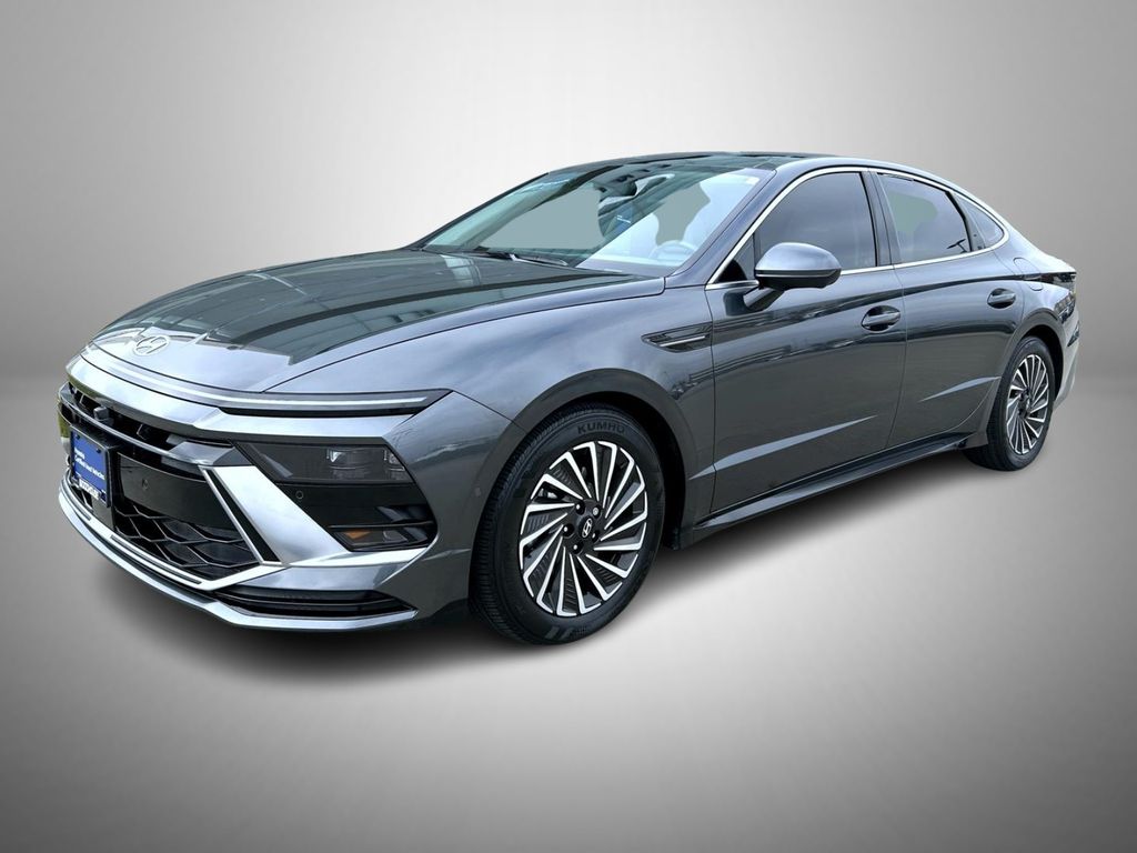 2025 Hyundai Sonata Hybrid