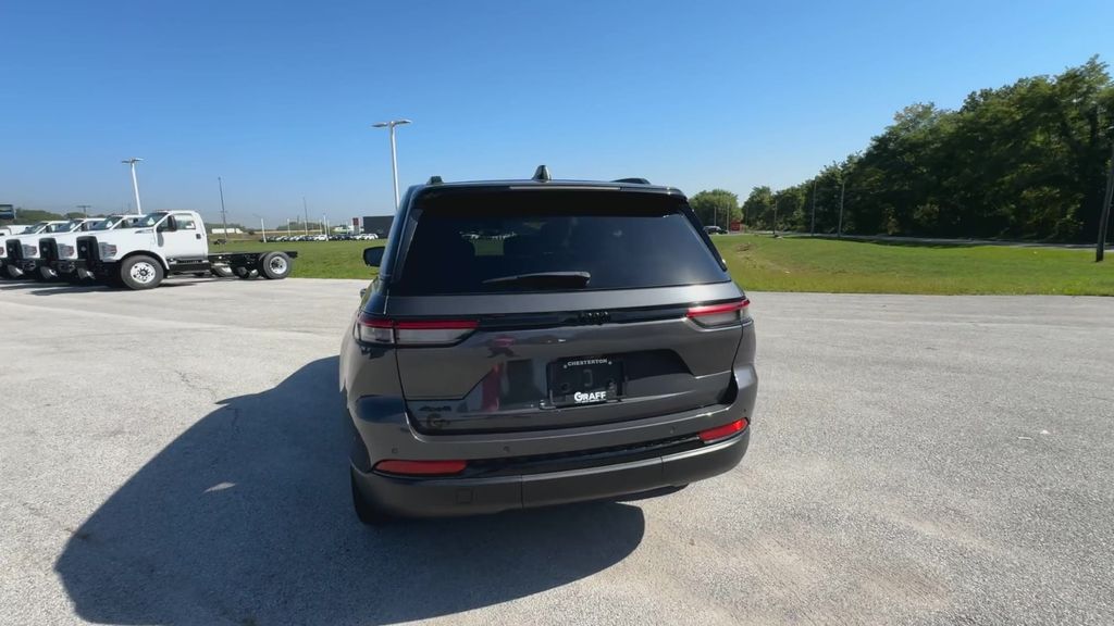 2024 Jeep Grand Cherokee Altitude X photo 7