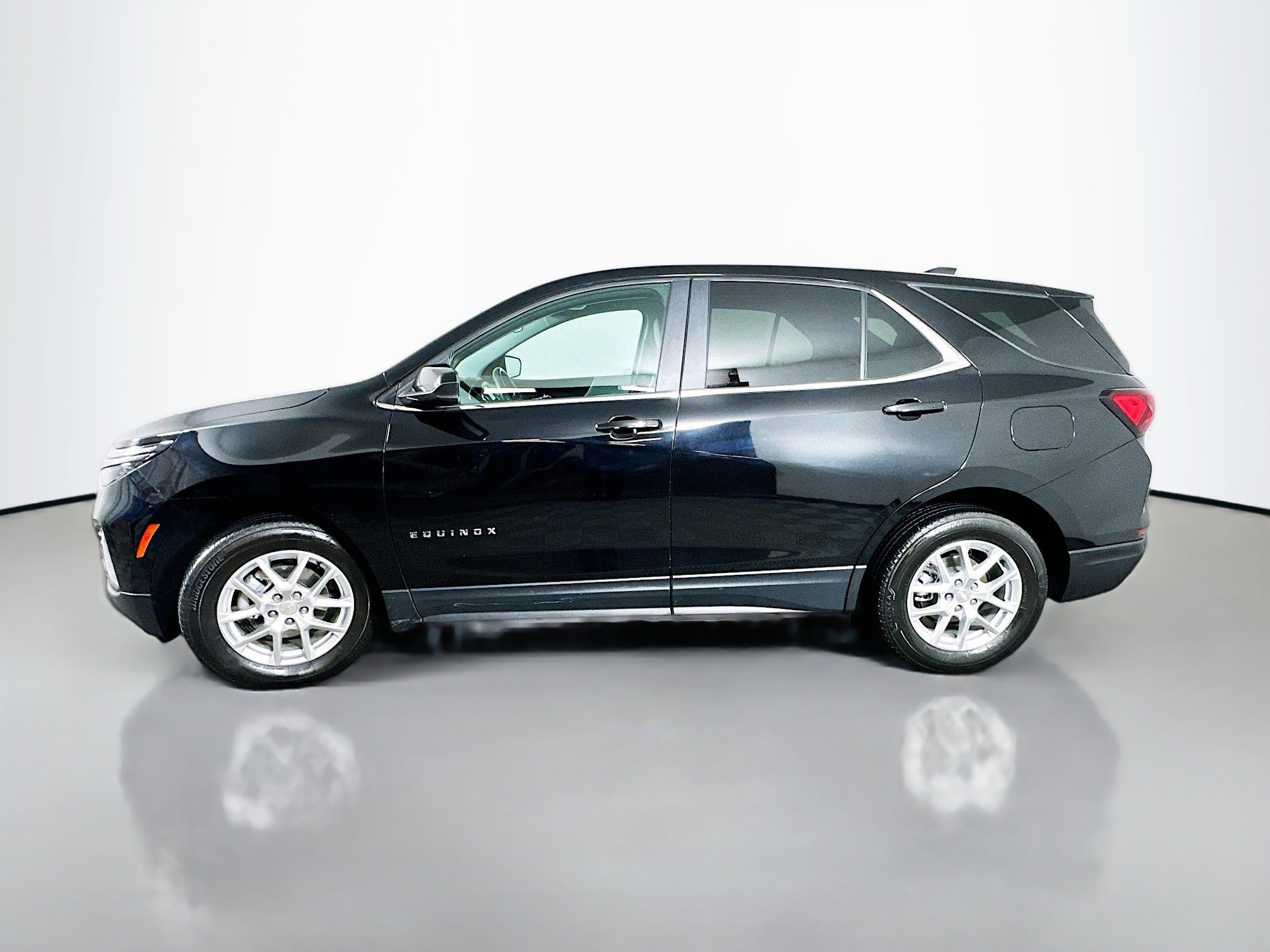 2022 Chevrolet Equinox LT photo 4