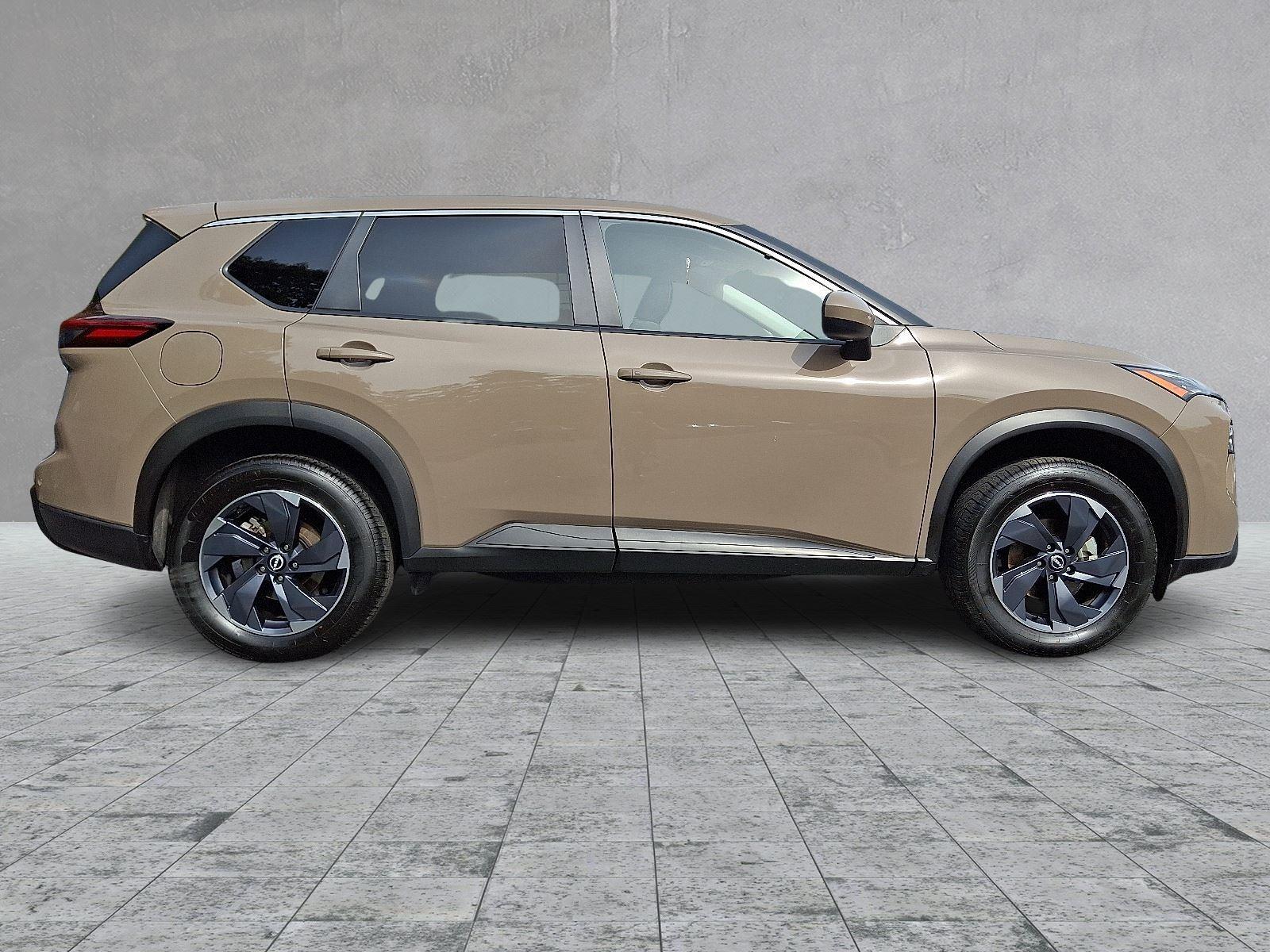 2024 Nissan Rogue SV photo 6