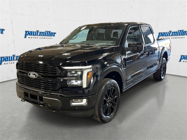 2025 Ford F-150 Platinum's photo