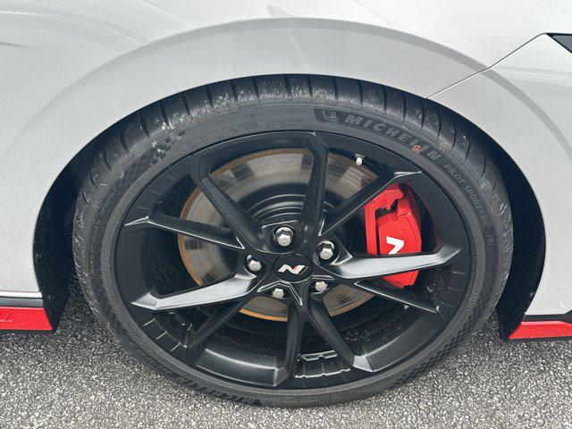 2025 Hyundai Elantra N photo 11