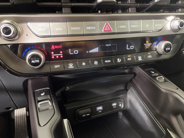 2025 Kia Telluride S photo 28