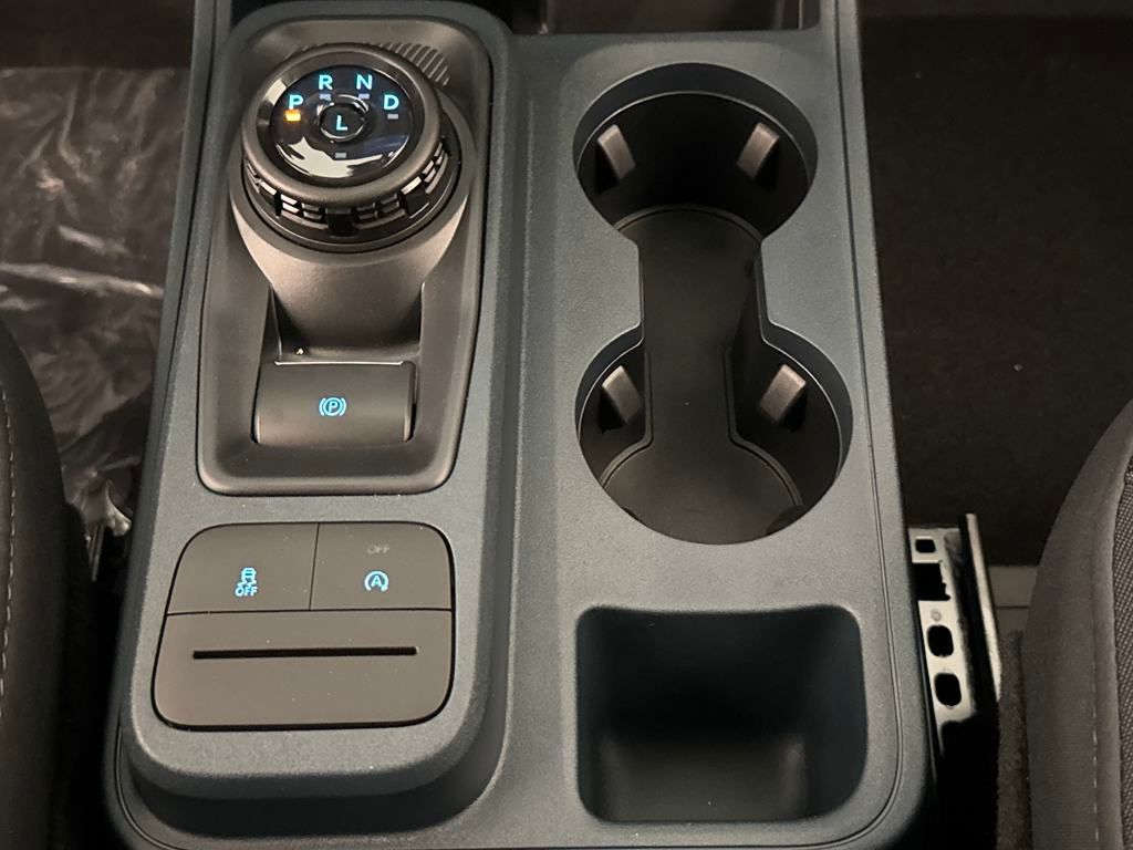 2025 Ford Maverick XL photo 7
