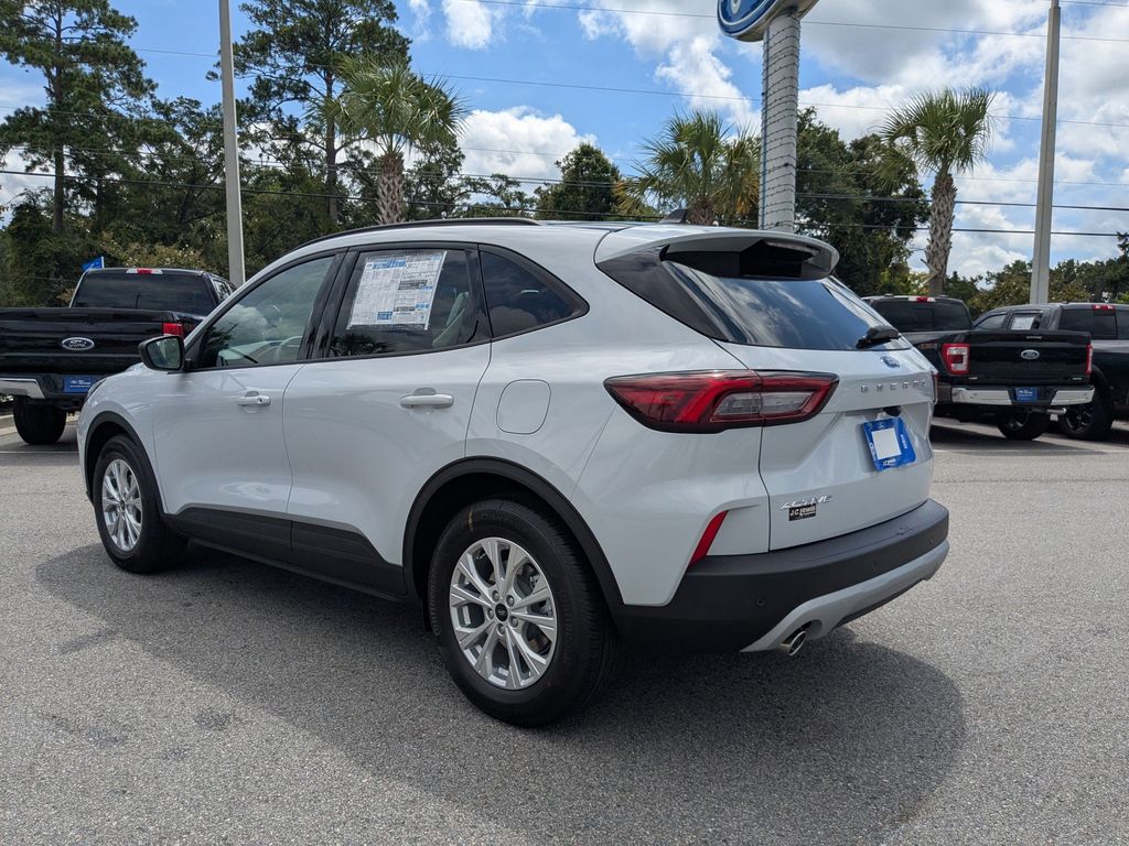 2025 Ford Escape Active photo 5