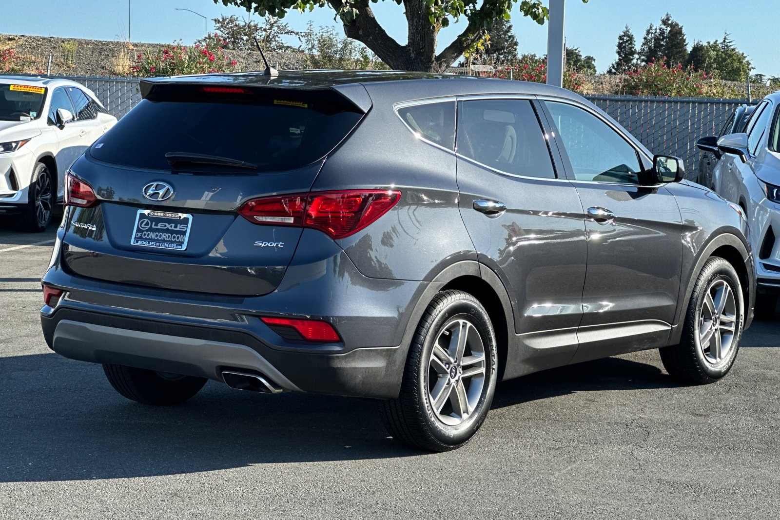 2018 Hyundai Santa Fe Sport Base photo 4