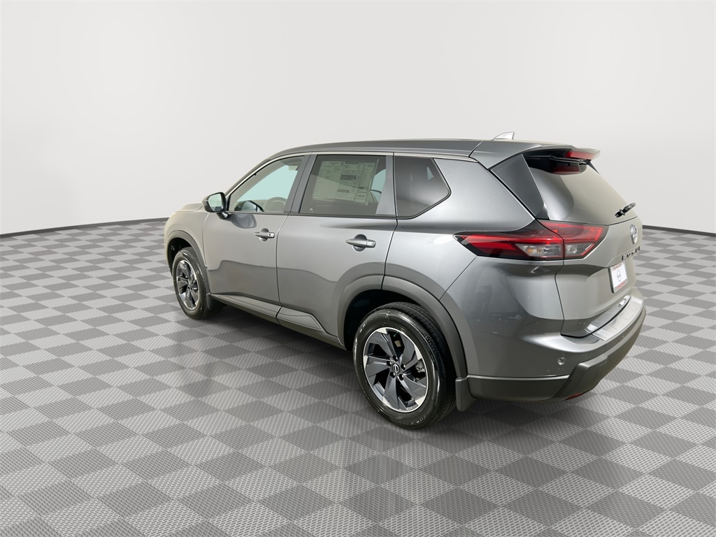 2026 Nissan Rogue SV photo 4