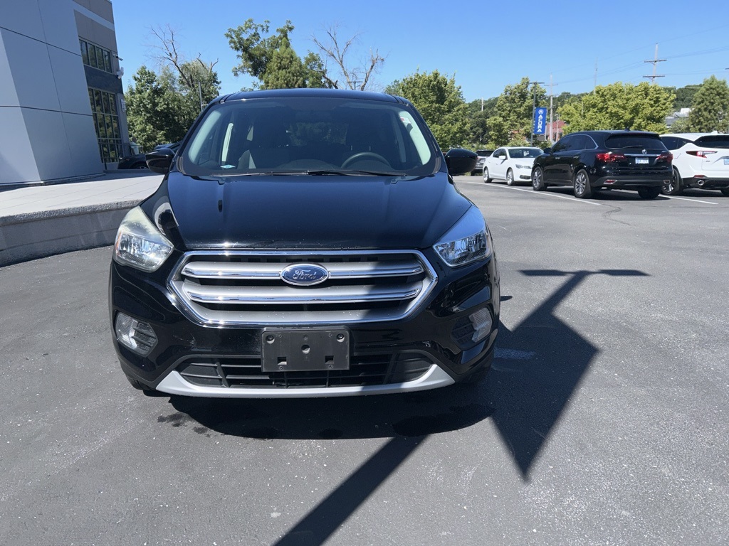 Used 2017 Ford Escape SE with VIN 1FMCU9GD4HUC66135 for sale in Kansas City