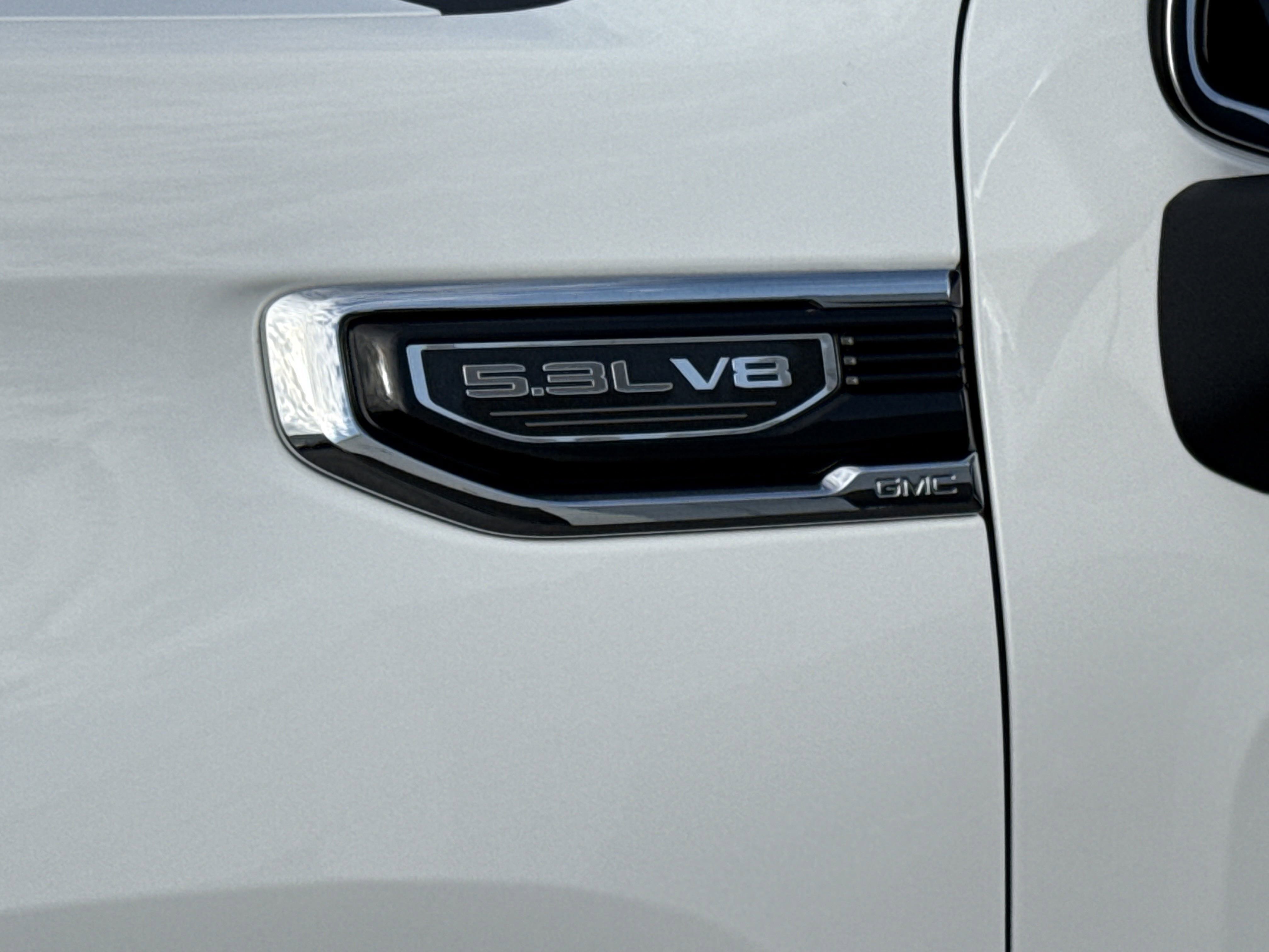 2025 Gmc Sierra SLT photo 14