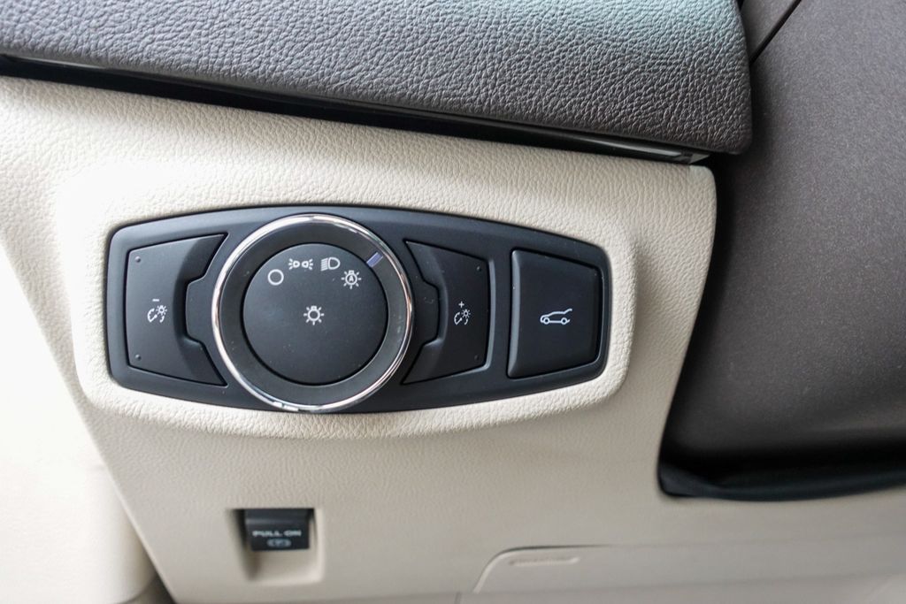 2017 Lincoln MKC Select photo 16