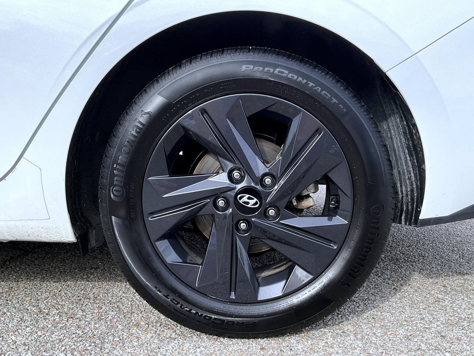 2021 Hyundai Elantra SEL photo 21