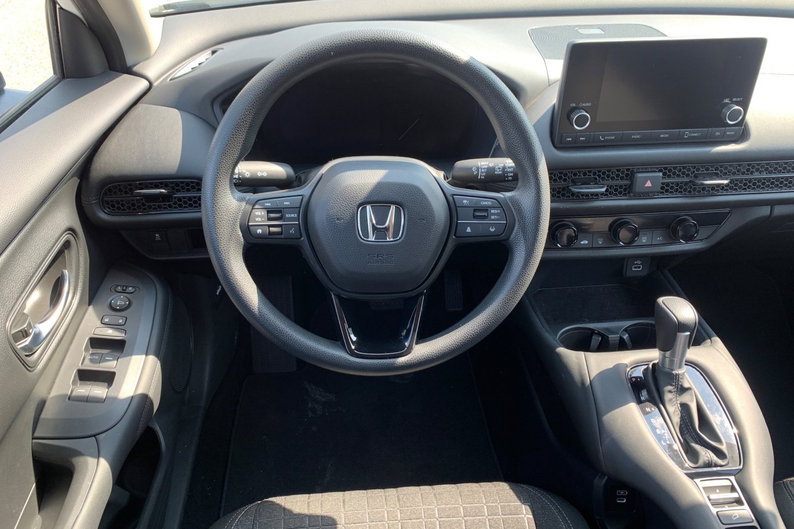 2024 Honda HR-V LX photo 9