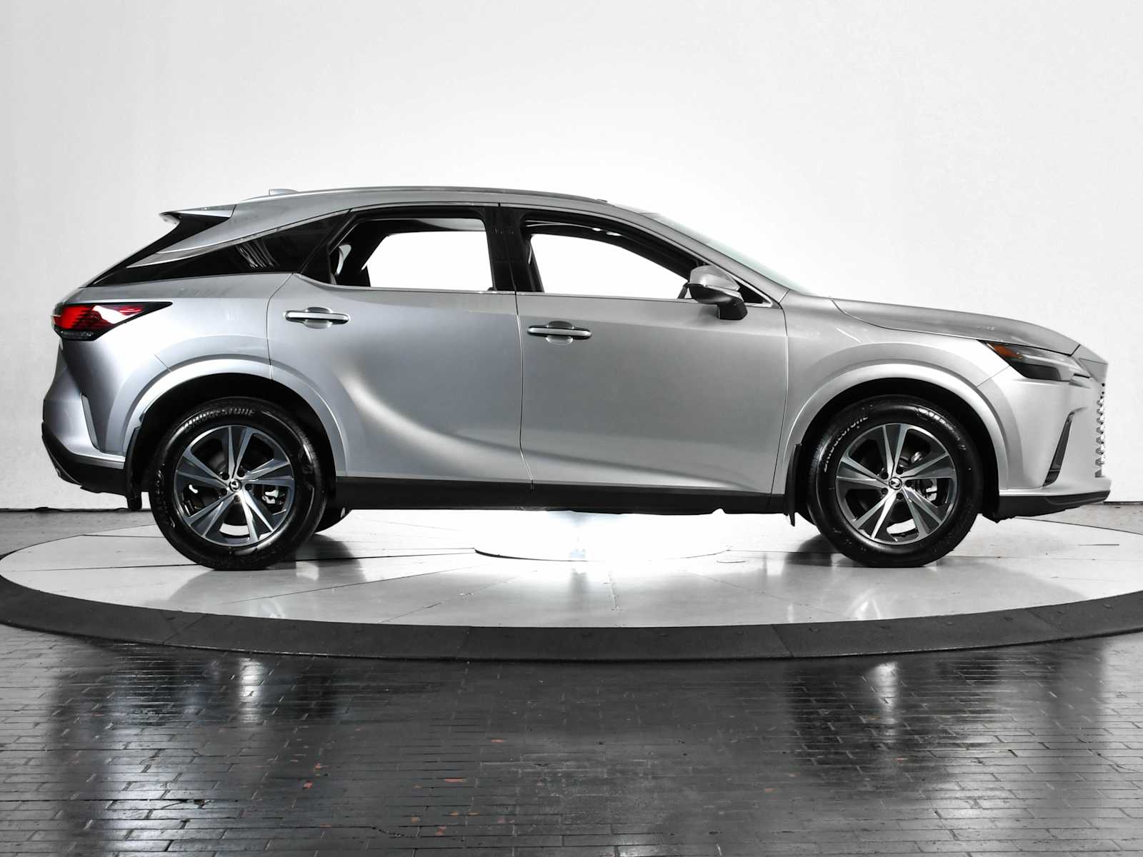 2023 Lexus RX 350 Premium photo 4