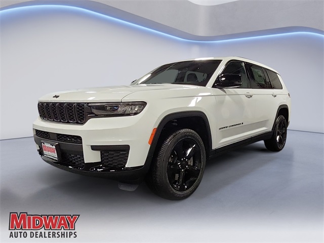 2025 Jeep Grand Cherokee L Altitude's photo