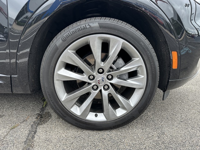 2023 Buick Envision Avenir photo 6