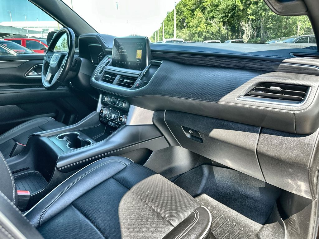 2022 Gmc Yukon SLT photo 29