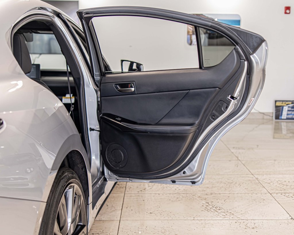 2024 LEXUS IS - Image 40