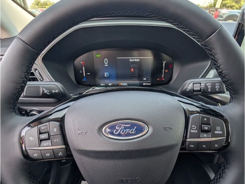 2025 Ford Escape Plug-In Hybrid photo 8