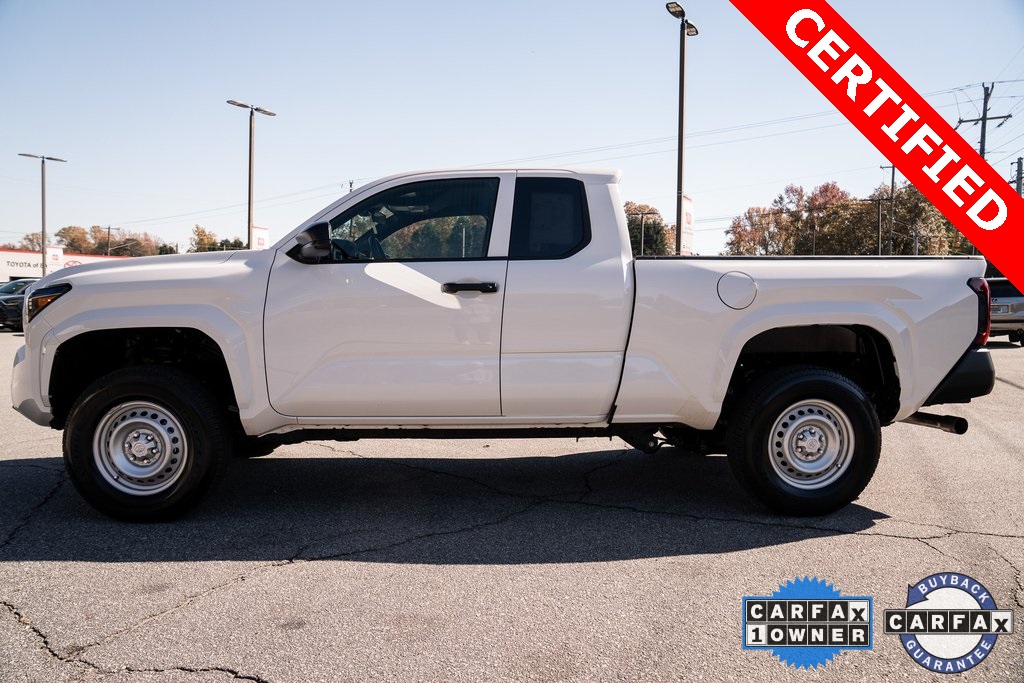 2025 Toyota Tacoma SR 4x4 photo 4