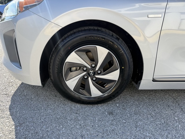 2018 Hyundai Ioniq SEL photo 8
