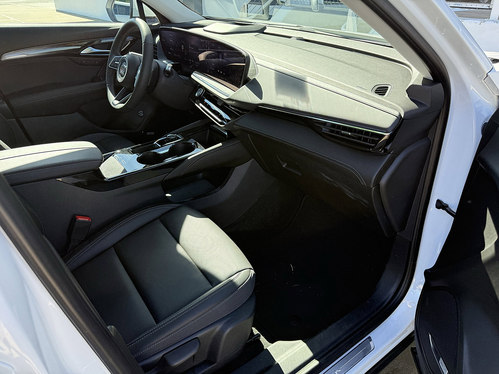 2024 Buick Envision Preferred photo 8